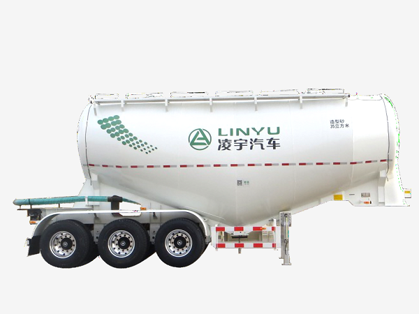 罐通天下，砼筑未來(lái)，中集凌宇50臺(tái)法規(guī)版攪拌車交付河北大客戶